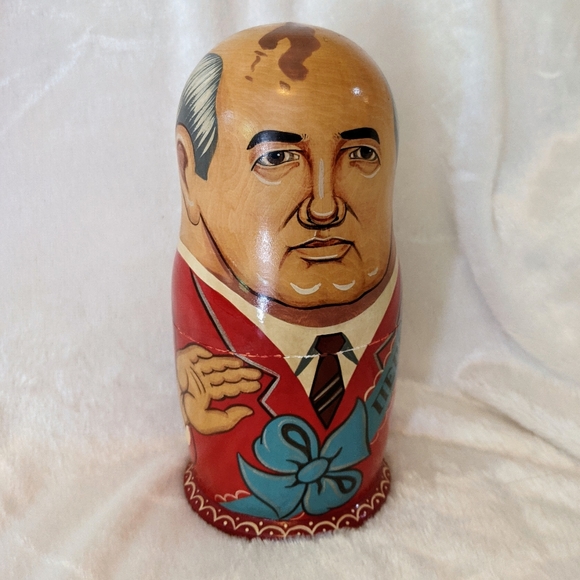 💥 SOLD 💥 Russian Political Leaders Nesting Dolls - Picture 5 of 15